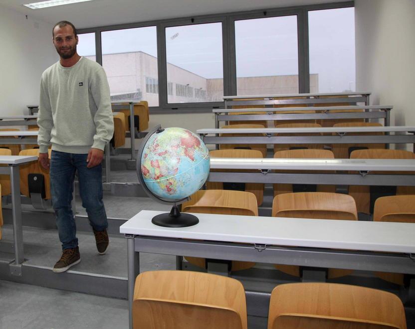 Al Cotone apre la scuola del futuro 