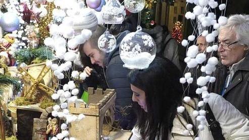 Il Christmas Village divide i commercianti