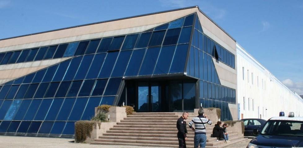 Vendita ex Queen, parte l’asta on line per lo stabilimento 