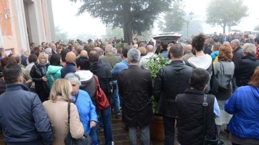 Guiglia si è fermata per l’ultimo saluto a Willy