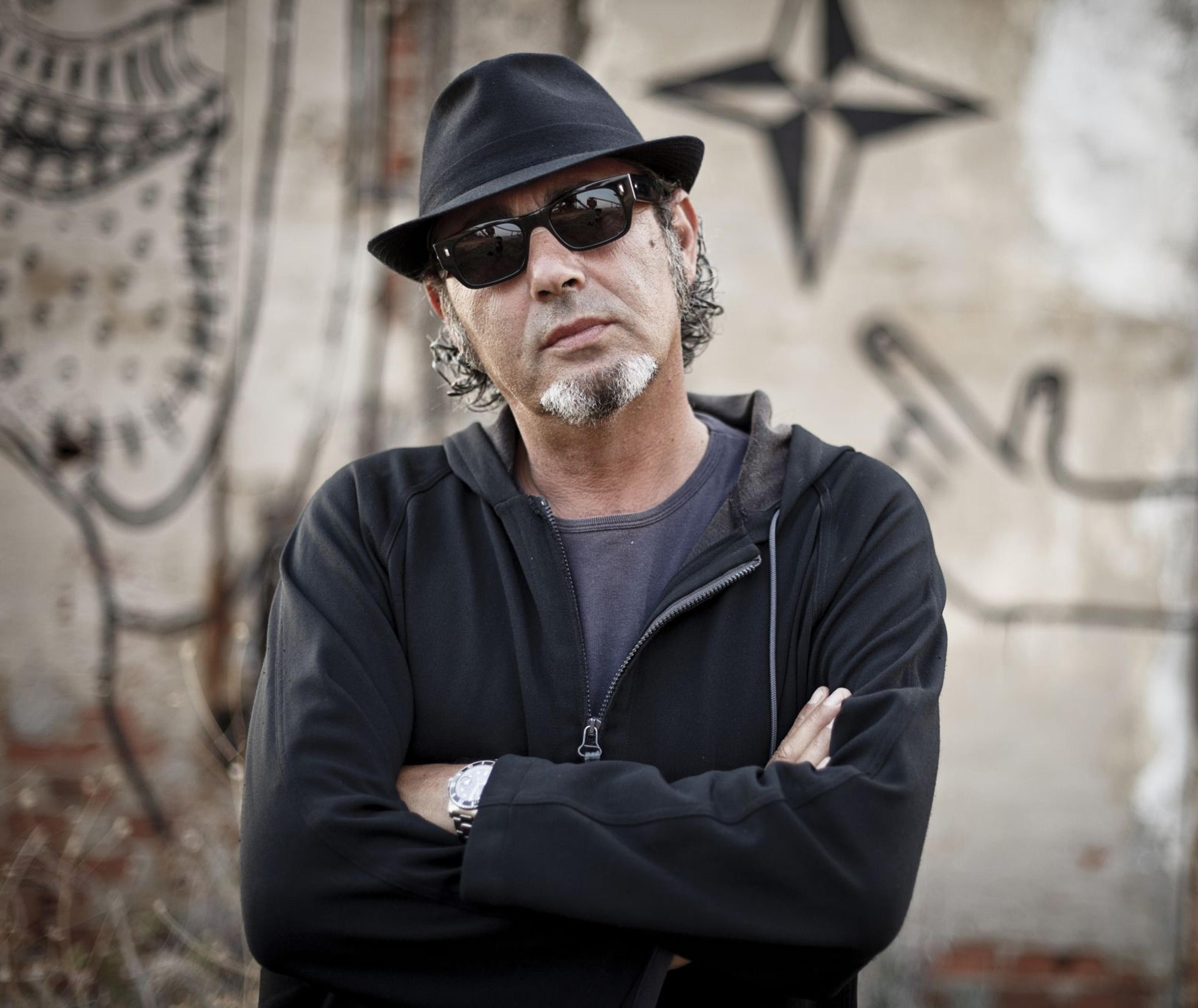 Luca Carboni