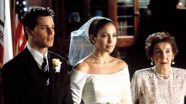 Una scena del film "Prima o poi mi sposo" con Jennifer Lopez