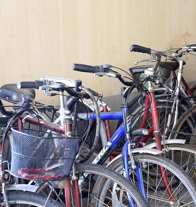 Parcheggi e un deposito in centro la proposta contro i furti di biciclette