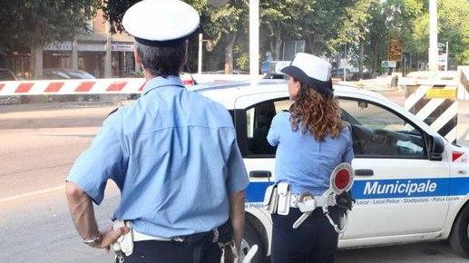 Vigili, Vignola vota contro e oggi decide se uscire o no