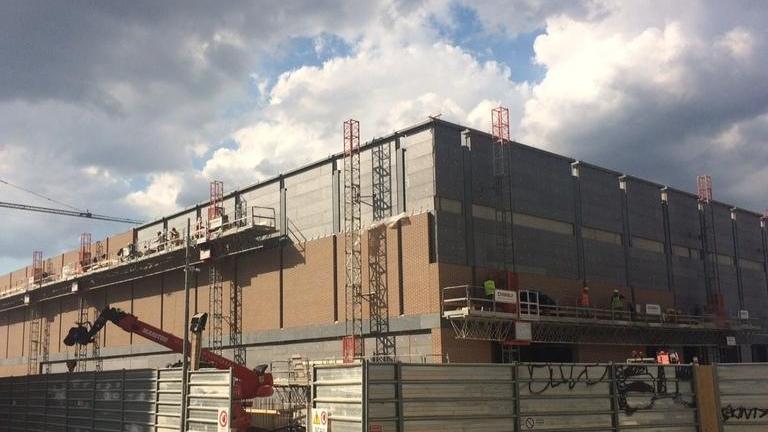 Esselunga, sulla rotatoria consiglio comunale diviso