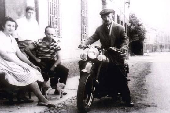 Motoraduno per Ligabue "pilota"