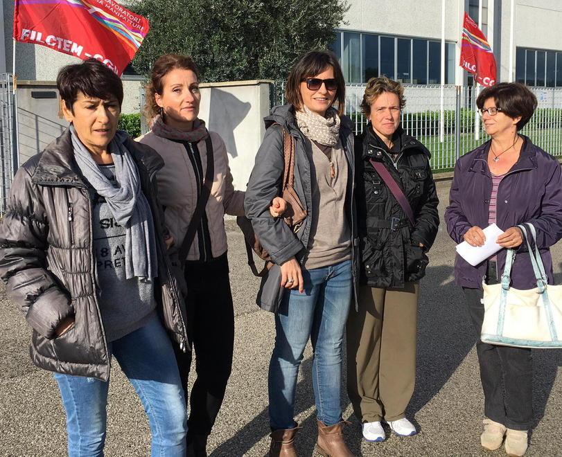 Sei licenziamenti alla Tfl, scatta la protesta 