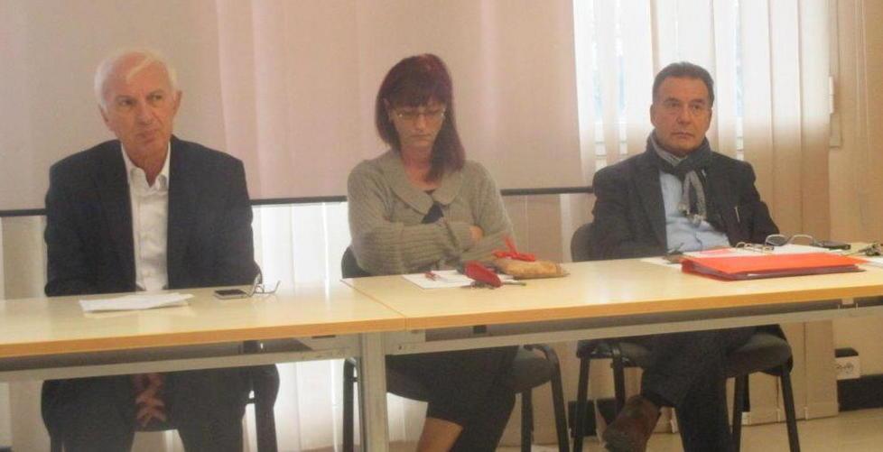 «Fusione con Massa? Passerà dal voto» 