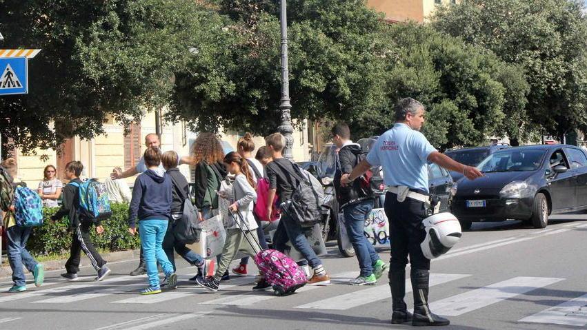 Le strisce sul viale Carducci saranno meglio illuminate