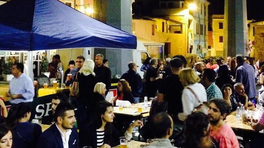 Stasera “Oktober Fest”: birra, panini e musica