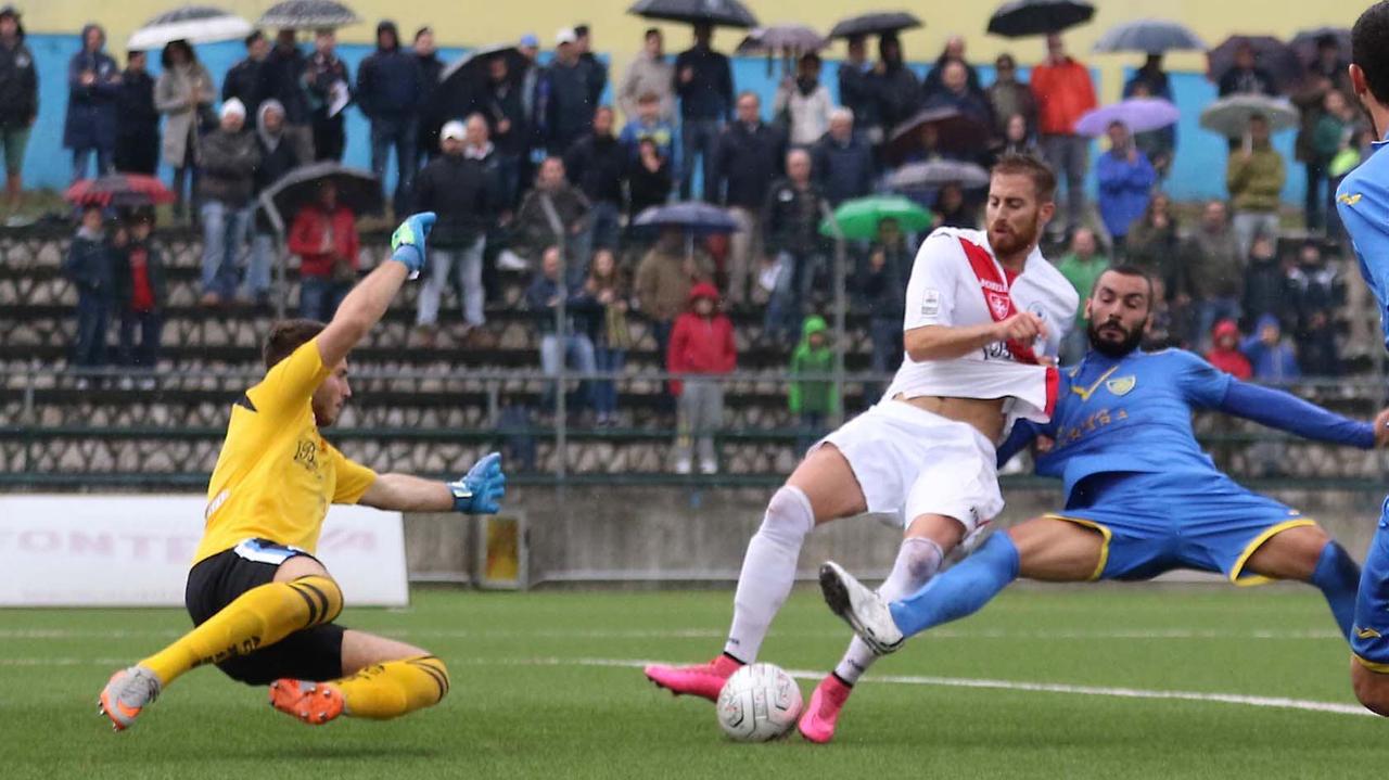 Il gol di Infantino: è l'1-0