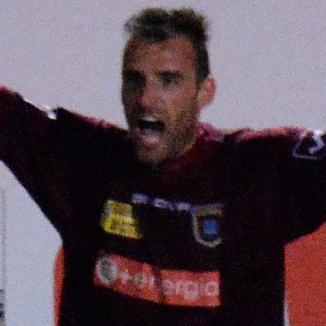 L’ex biancorosso Scappini incontenibile Tutti suoi i 5 gol della vittoria del Pontedera