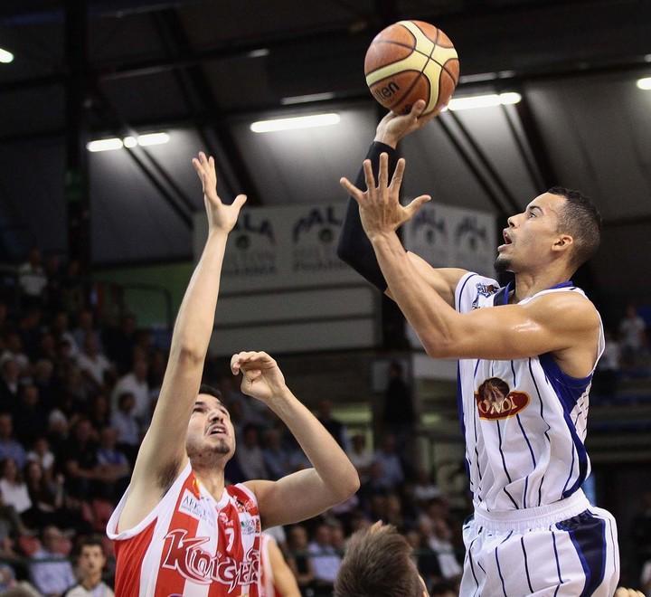 Bondi contro Chieti Lite tra società e fan 