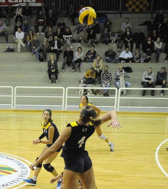 Unionvolley risale da 0-2 e centra la prima vittoria 