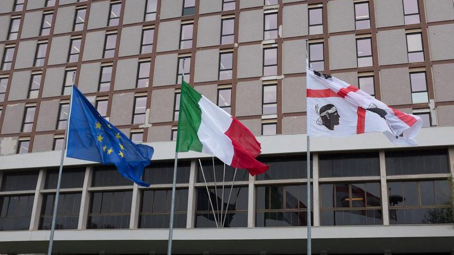 Cucca: «Zone franche, priorità assoluta»