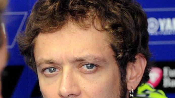 Il Dottore: «Peccato, la moto andava forte». E il maiorchino ringrazia Iannone