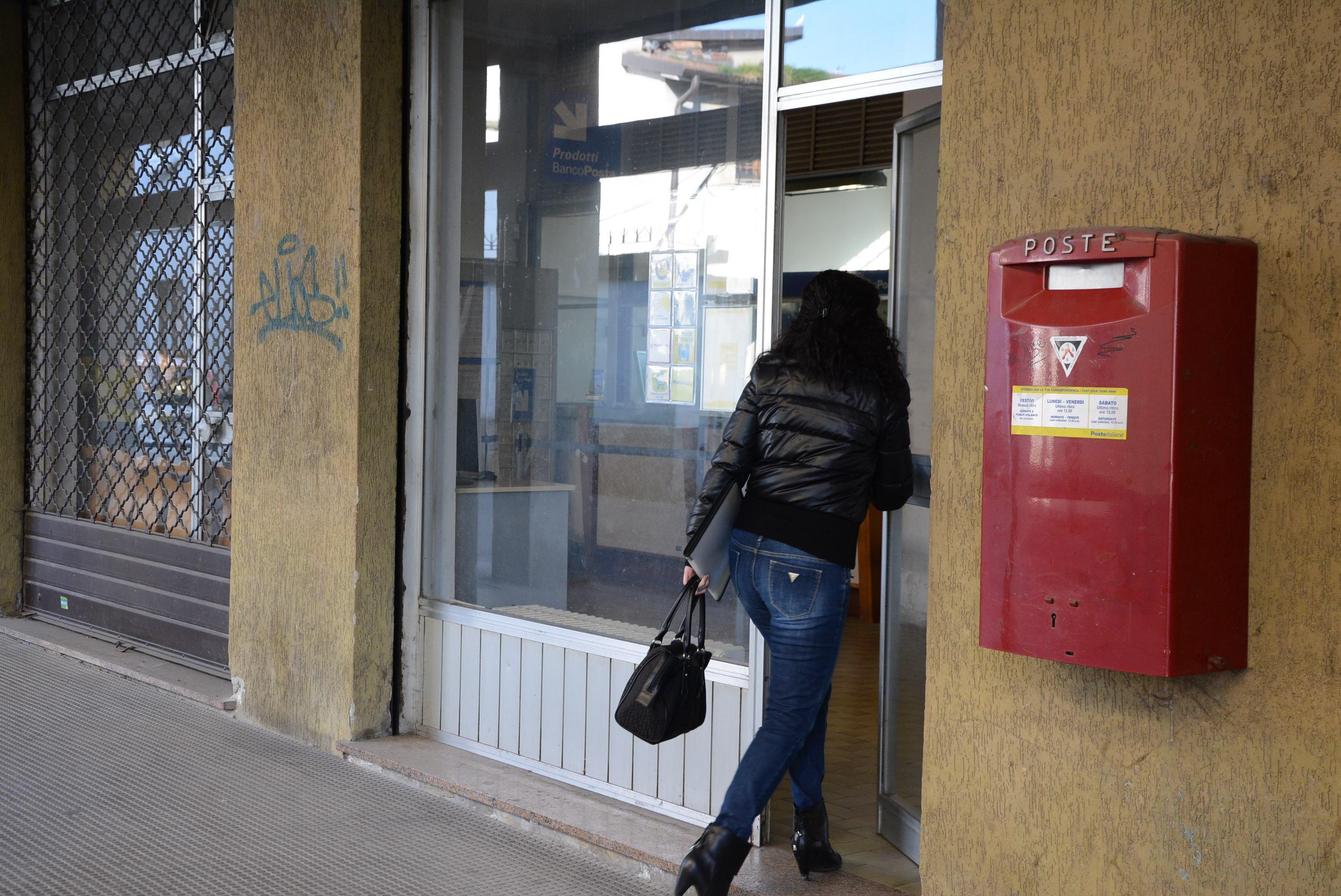 La giungla delle poste private a Reggio Emilia: l’altra faccia del recapito