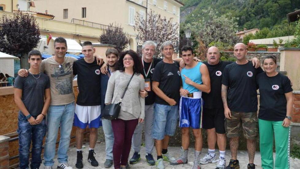 Boxe, Pisa a testa alta a Seravezza