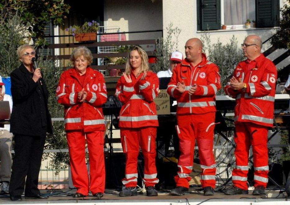 Cri, grande festa per i due nuovi mezzi 