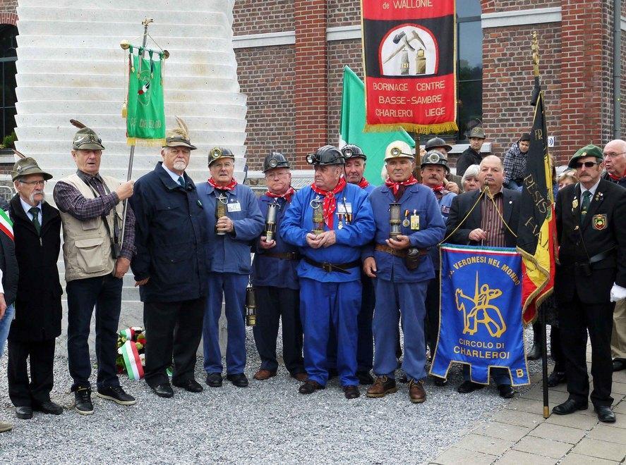 Omaggio degli alpini ai caduti di Marcinelle 