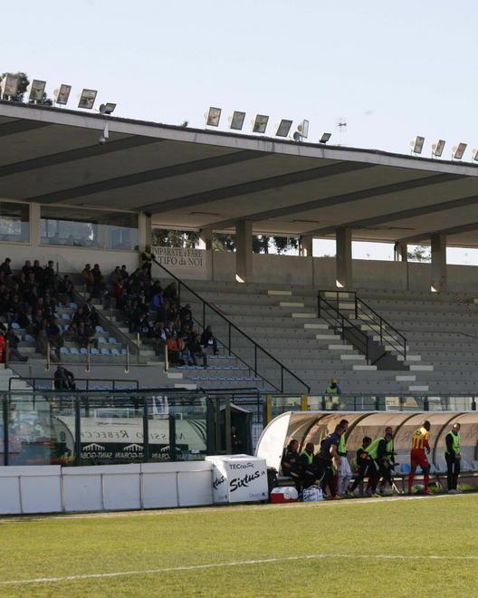 Stadio, c’è il rischio di giocare a porte chiuse