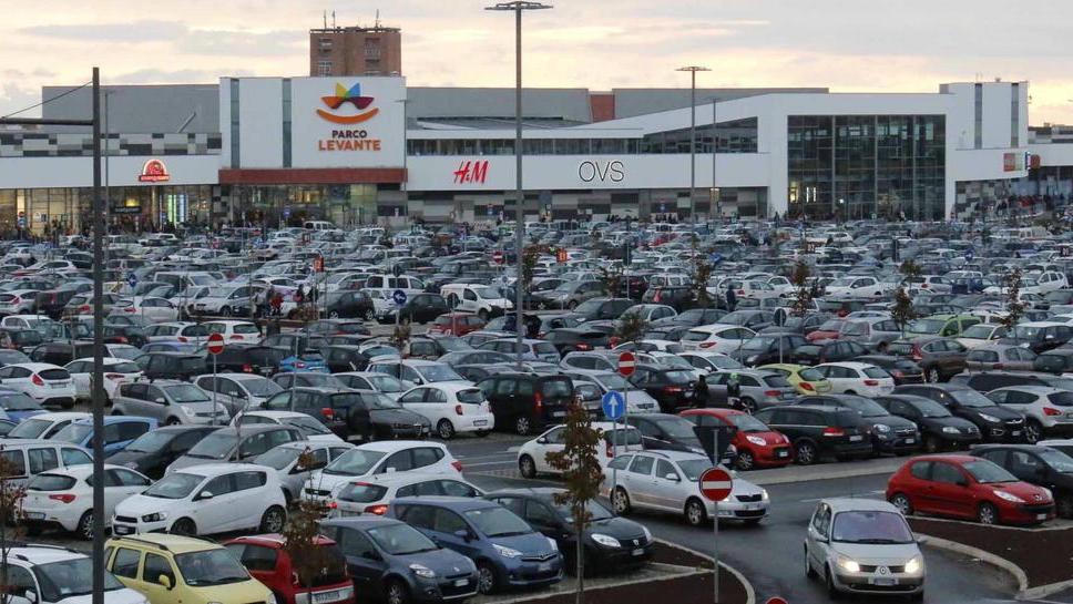 Nei primi 5 giorni del Levante l’Iper perde l’8% delle vendite