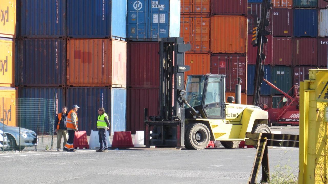 Il terminal Spinelli dove è avvenuto l'incidente (Repetti Pentafoto)