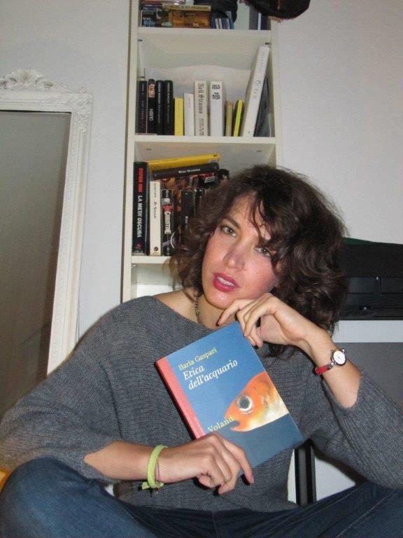 La giovane scrittrice Ilaria Gaspari