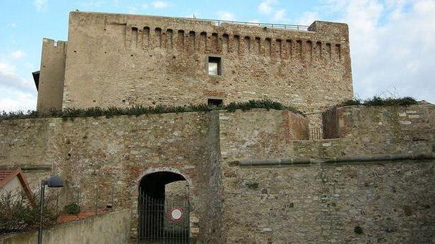Giornata al Castello coi segreti del fabbro e poi c’è Halloween