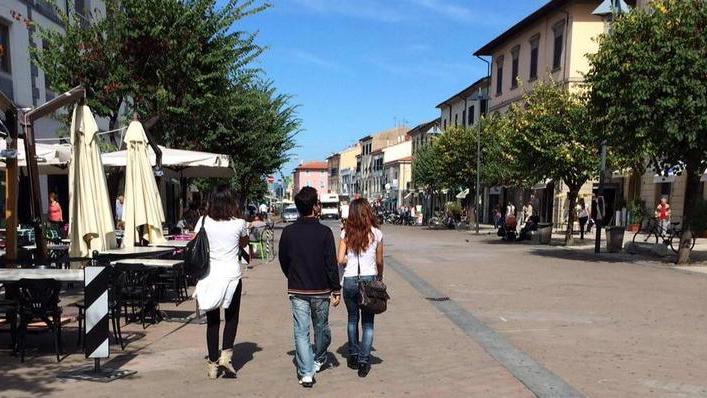 Pavimentazione ko via ai lavori in centro