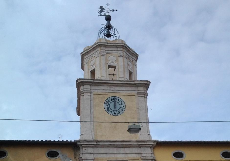 Tolti i ponteggi dalla Torre dell’orologio