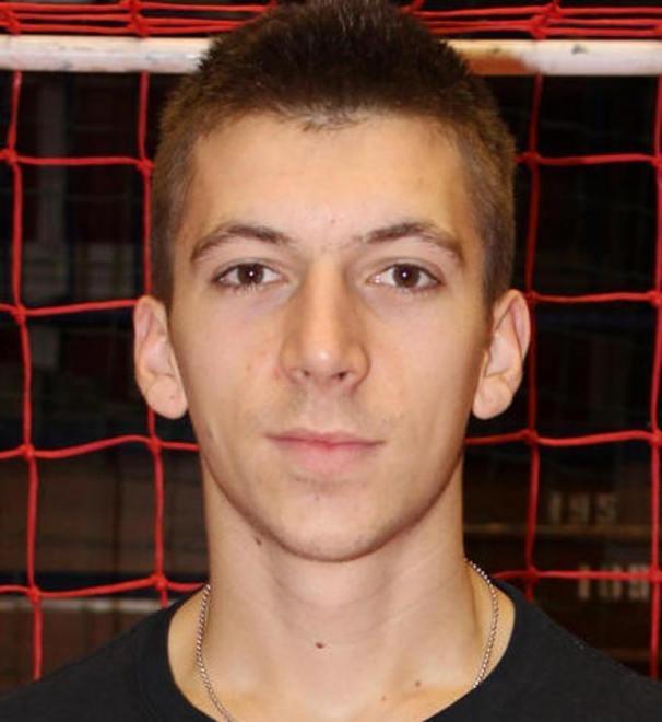 Olimpia scatenata nel derby con il bomber Valtin Halitjaha