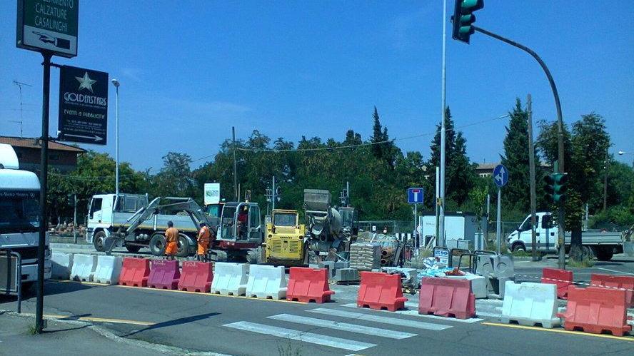 Quasi ultimata la nuova rotonda