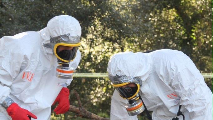 Un momento dell'esercitazione dei vigili del fuoco