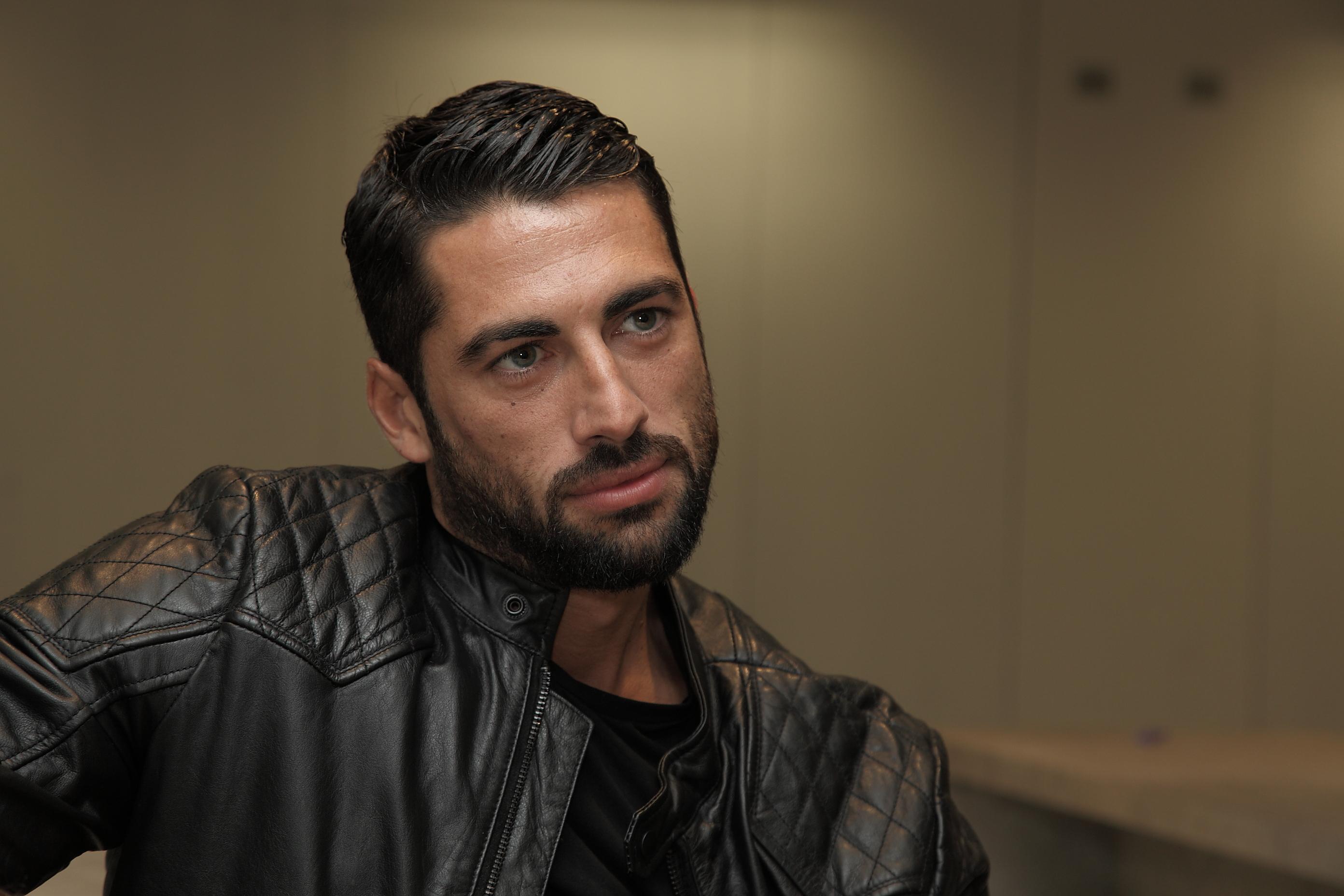 Grande Fratello, Mary esce dalla casa e riabbraccia il dottor G