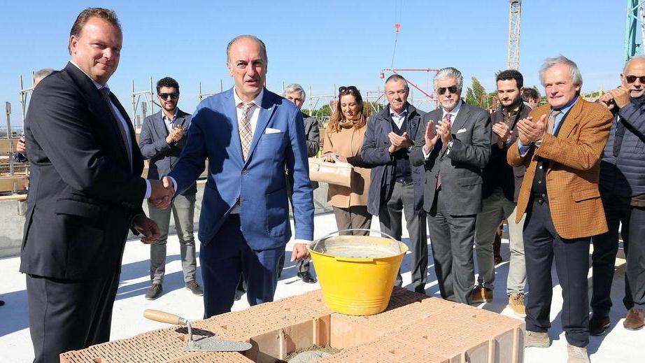 Ottanta assunzioni nell’hotel di lusso