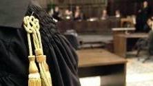 Il “business” dei capitomboli: 180 cause