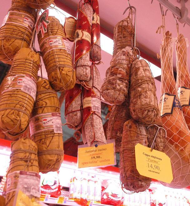 Salumi e maglieria in controtendenza: frenata dell’export 