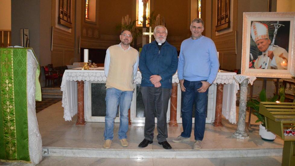 Il parroco cerca soldi sul web per sistemare la sua chiesa
