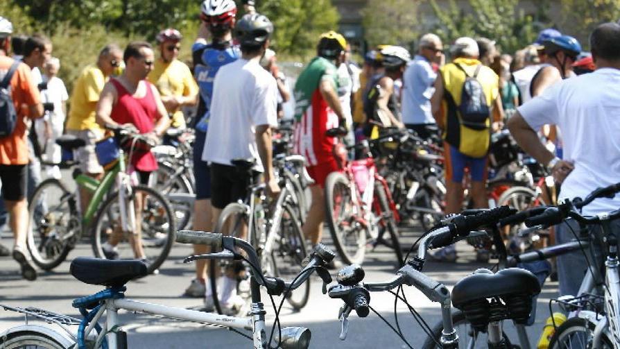 Tutti in bicicletta per Telethon
