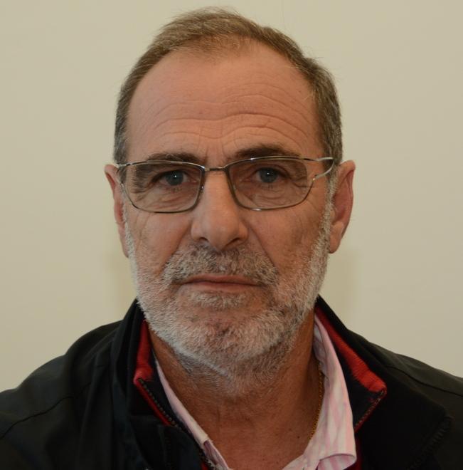 Ma c’è chi difende il magnate 