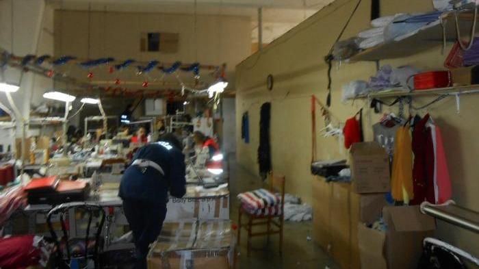 Sequestrato un intero condominio abusivo nella fabbrica