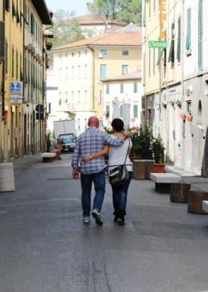 Forti vibrazioni in via De Amicis, critiche del comitato 
