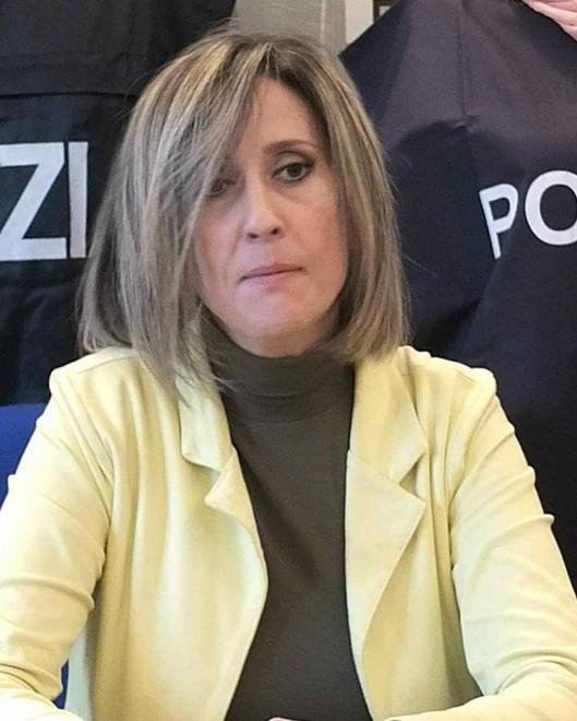Arresto da film con 25 comparse e due feriti 