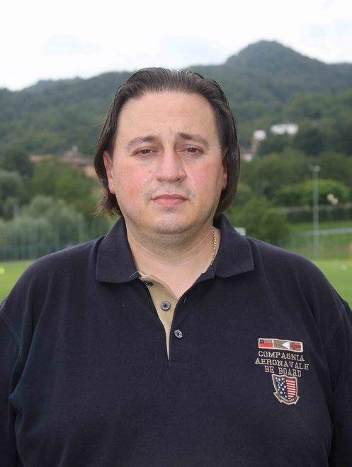 Il Carpineti non ha alcun voglia di abbandonare il trono 