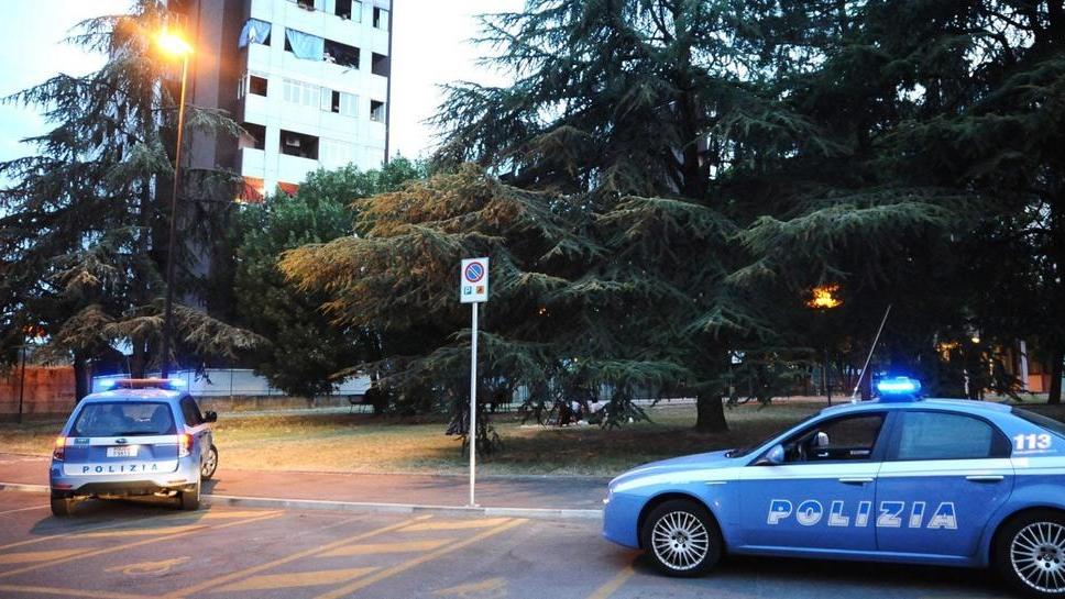 Nella casa-covo arnesi da scasso