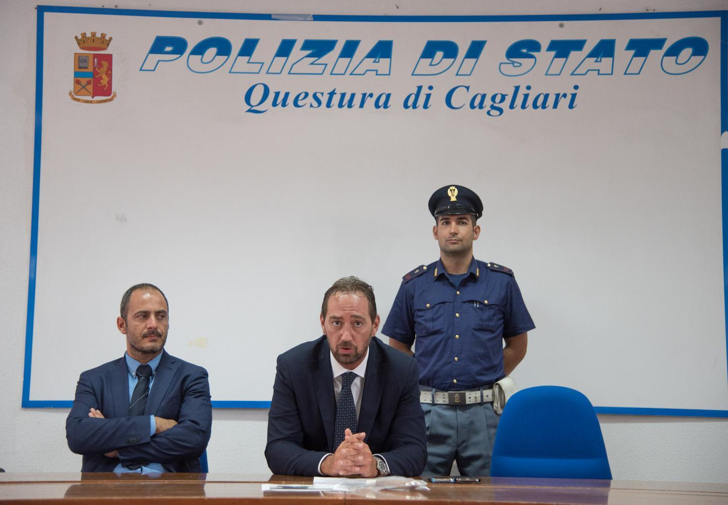 Il dirigente della squadra mobile Luca Armeni in conferenza stampa