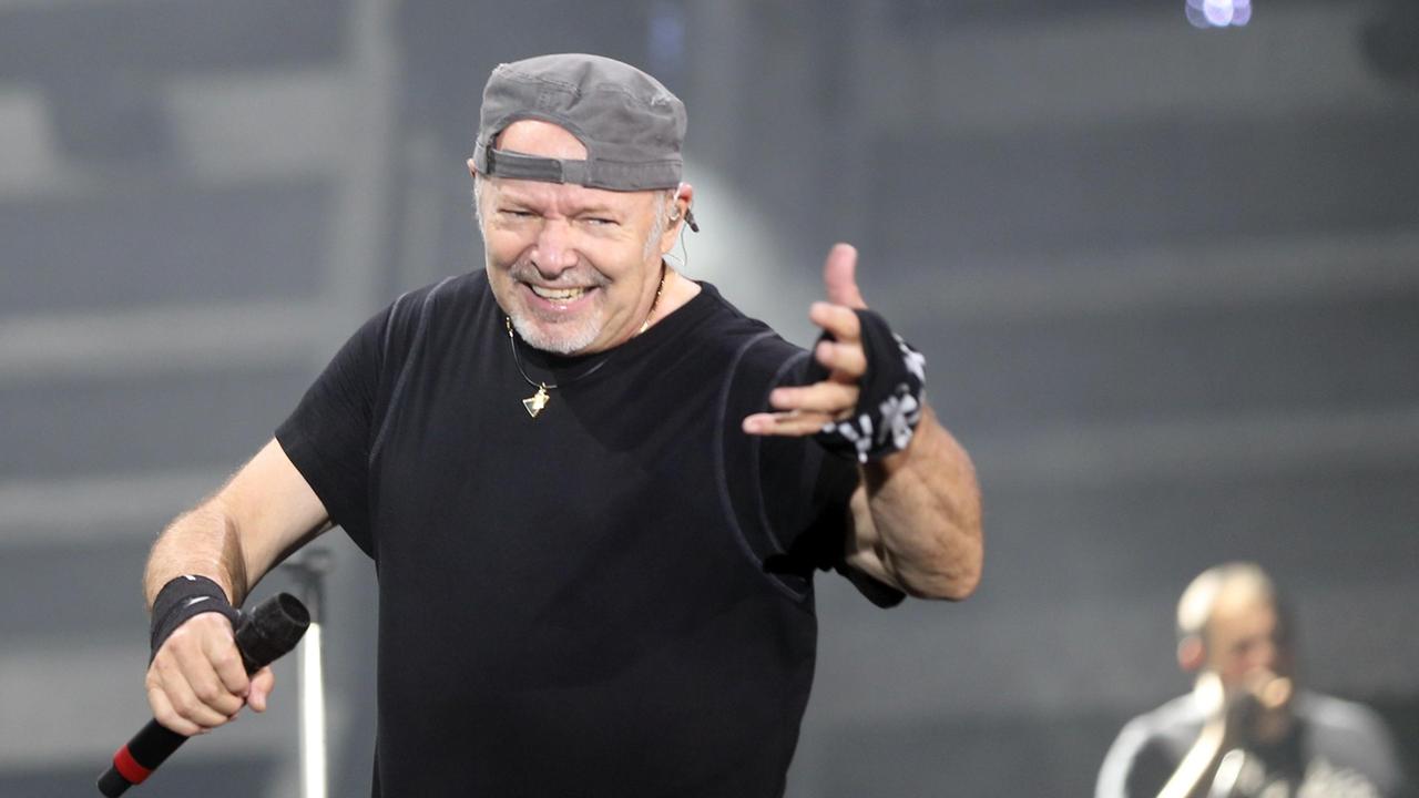 Vasco Rossi: "Vai Valentino, Marquez vergognoso e scorretto!" #IostoconVale
