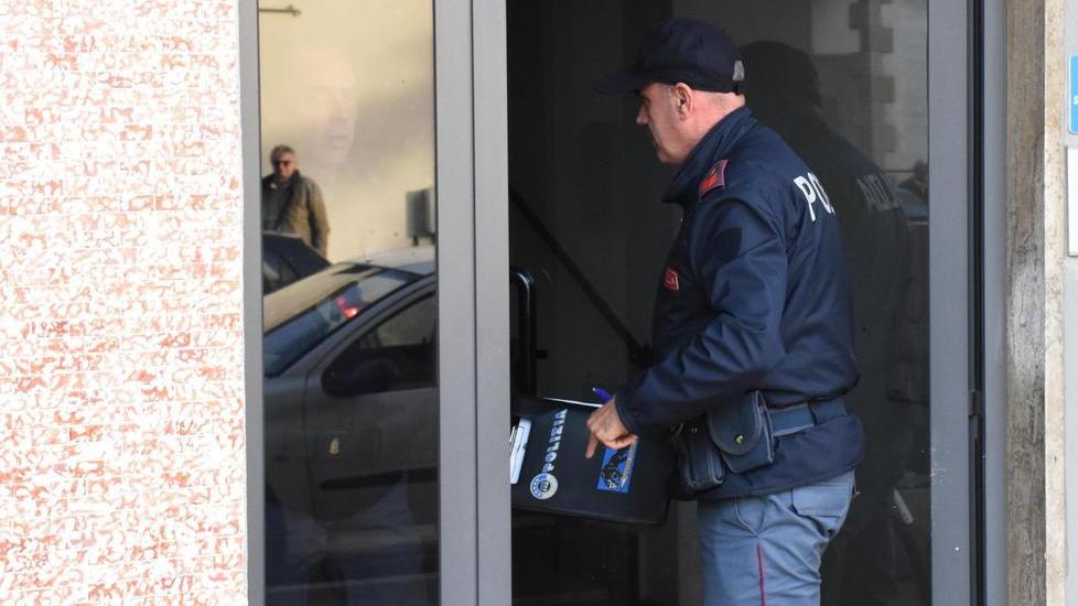 Slot manomesse con un apparecchio