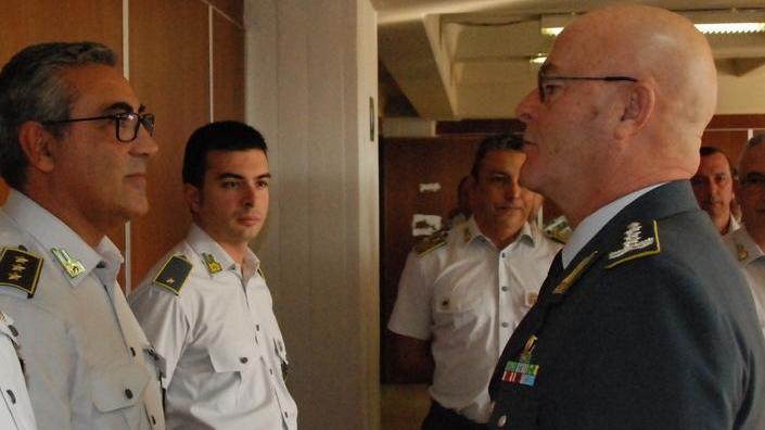 Visita del generale Minervini al Comando provinciale